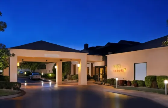 小石城西萬怡酒店