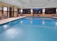 Holiday Inn Express & Suites Logan Hotels in Smithfield