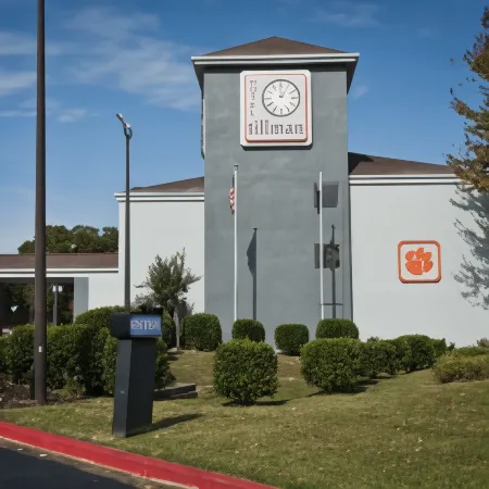 Residence Inn by Marriott Anderson Clemson Отели рядом с достопримечательностью «Парк Дженератор»