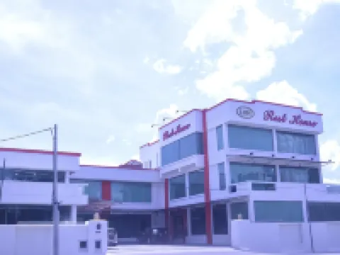 Lsh Rest House Hotels in Jitra