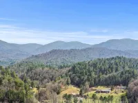 Views Views Views, Comfort, Location, Amenities Hotels in Cherry Log