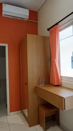 House of Niti Отели в г. Tembalang