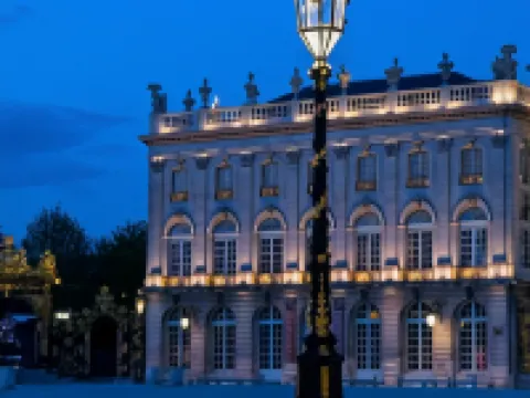 イビス バジェット ナンシー セントル ナンシーのホテル