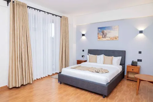 The Dalton Grand Hotel - 4-Star
