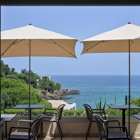 "Cap Riviera" Hotel & Restaurant Saint Aygulf