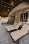 Hacienda Antigua別墅，距離沙灘50米 - 2星級
