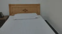 汨羅佳程ホテル