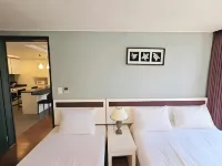 Hotel WITH