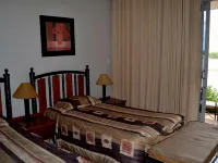 Ya Rena Guest House Hotels in Southern