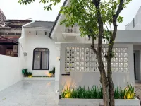 Villa Senara Sentul by SAKALAVASA