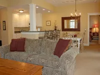 Beautiful Condominium at Castle Hill Resort, 10 Minutes from Okemo Ski Resort Hotels in Cavendish