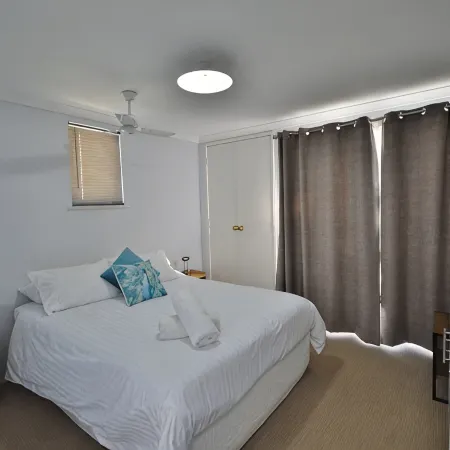 Waterfront Apartments Unit 1