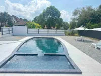 Lot 837 - NEW A'famosa Karaoke Huge Land Private Pool -  Ferienhäuser