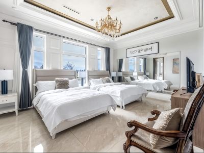 Vancouver Harmony Manor
