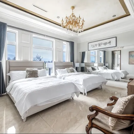 Vancouver Harmony Manor