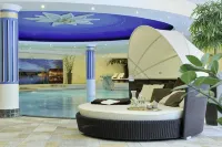Das Edelweiss - Salzburg Mountain Resort - Pool