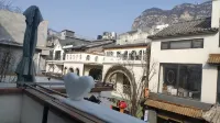 Andi yard Guesthouse - Bergblick