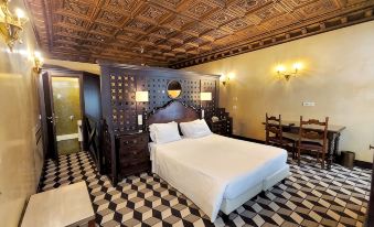 Hotel Saturnia & International