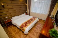 Changchun Xinjimian Hotel (Jida No.one Hospital Hongqi Street Wanda Plaza Store) - Bãi đậu xe