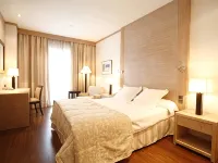 SH Valencia Palace Hotels near Gulliver