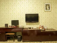 Lily Business Hotel, Lushan Hotel a Qishan