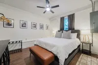 2Bd 2Bath, Bourbon Trail Cottage Fenced Yard - 4 stjerner