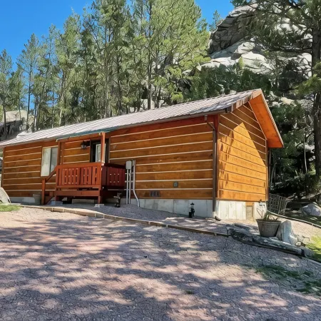 Paradise Land Cabin B