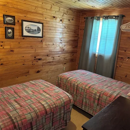 Schurmans Shore Cottage #9