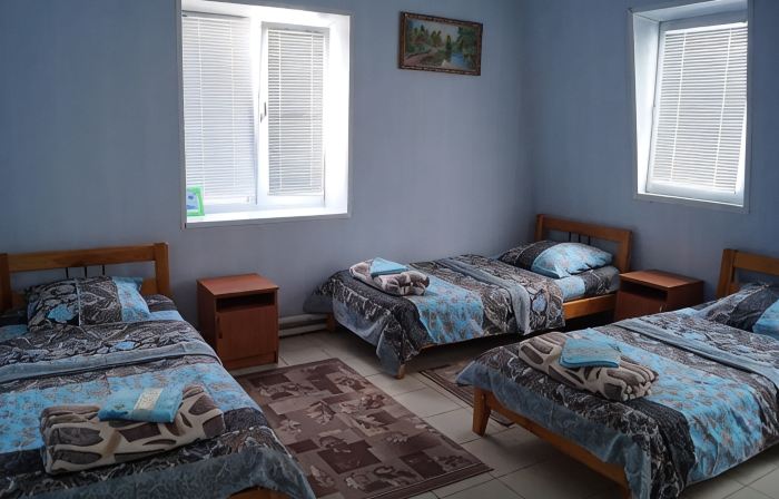Yuzhnyij Dvorik Hostel