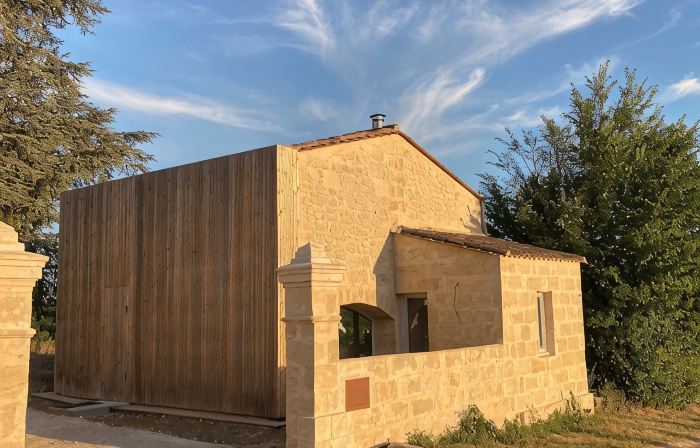 House and cottage among the vines 5 minutes from Saint Emilion