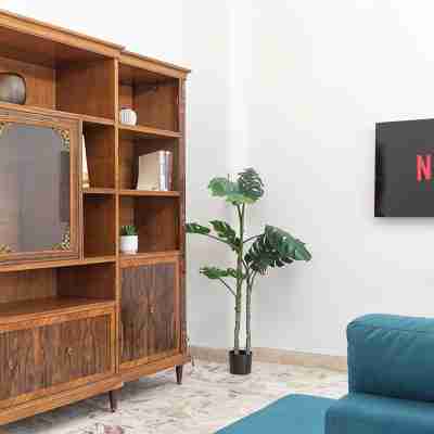 Prestigious 4 rooms with Netflix and Metro nearby Others