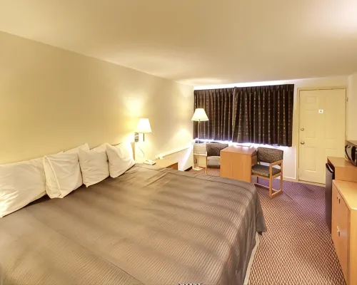 Travelers Inn Hotels in Belleville