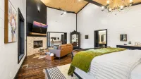 Romancin' the Woods – Modern Farmhouse, Luxury Design, Upscale Amenities