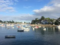 Beautiful family home - sleeps 10 - 3 min from the beach - Wifi