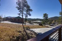 Bright & Spacious Modern Home • Mountain Views  • Lic: 331222 - 마운틴 뷰