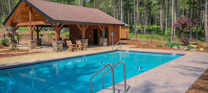 Lake James Country-style House - Deep Cove, Pool, Screen Porch, Kayaks & SUP! Hotels in McDowell County