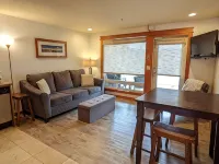 Leeward Cabana - Unit 4 Hotels in Chelan