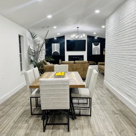 The Olive Retreat - Minutes from SHSU - STATE PARK & MORE