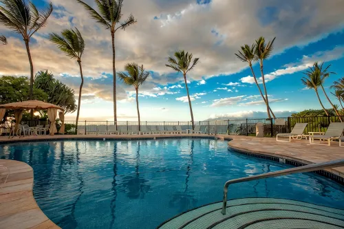 Fabulous Ocean Views, Steps From Polo Beach, Luxury 2 Bed 2 Bath