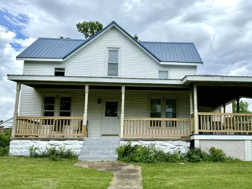 Riverview Orchard 2: Master Suite Studio Style - 3-Star
