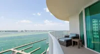 Amazing Beach Views in Spacious 4-bedroom condo in lovely Orange Beach