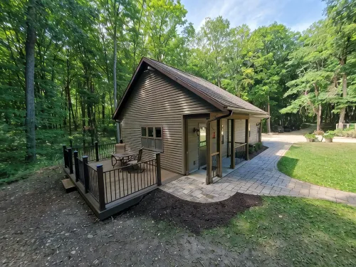 The Esker Ridge Chalet, Pristine Elkhart Solitude - 4 tähden