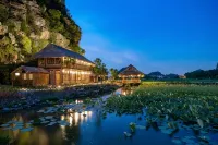 Muong Village Ninh Binh - ที่มีสระว่ายน้ำ