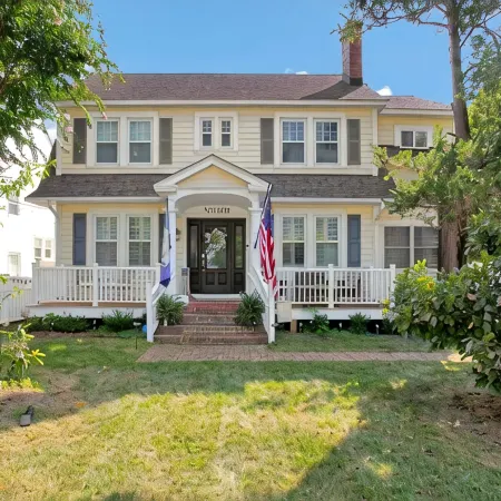 Charming Historic Home <.75Mile to Navy Stadium, 1Mile to Usna and Downtown