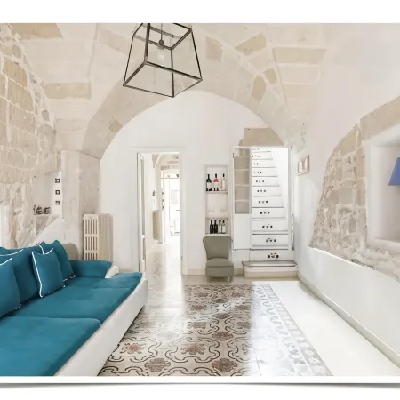 Explore the Historic City on Foot from an Old Town House