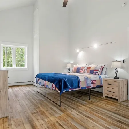 Boothbay Harbor Woodland Retreat