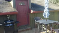 Cozy Comfort on Norris Lake - Tritoon/JetSki rental available - dock for free! - Homestays