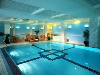 Van Der Valk Hotel Hildesheim - Pool