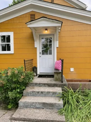 Welcome to Stella's Place - Gorgeous 2 BR Home, In The Heart Of Mason