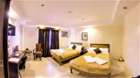 Rizmy Apartment Hotel